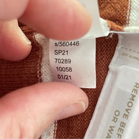 Ann Taylor Loft Womans S Brown Stripe V-Neck  Knit Top 3/4‎ Sleeve - Picture 4 of 7